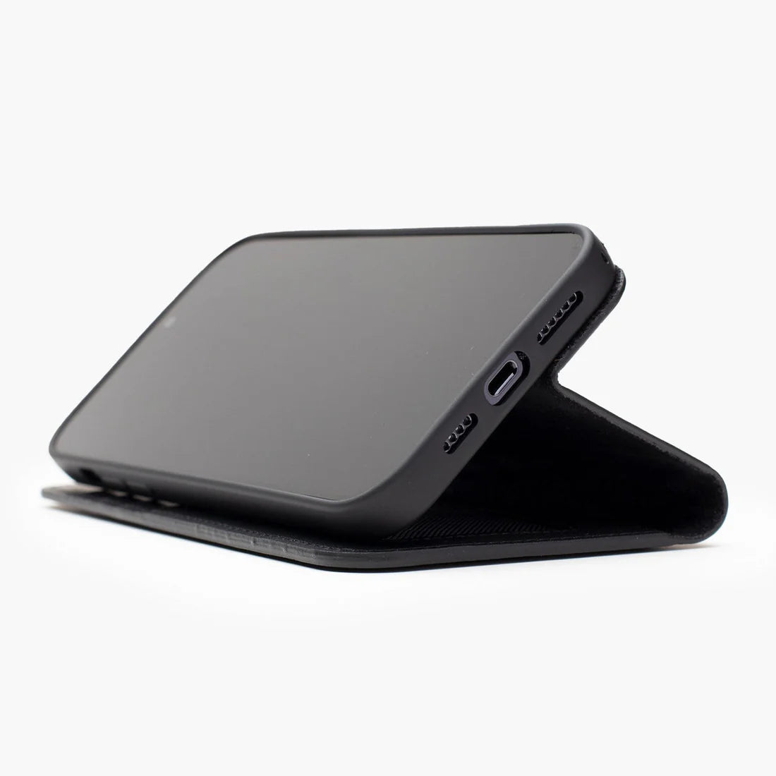 Wachikopa Echtleder Wallet Case für iPhone 16 – Premium Schutz & Stil in Einem