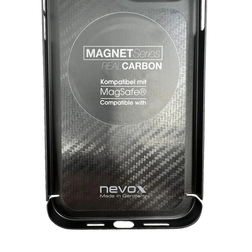 Nevox Magnet Series Real Carbon Hülle mit MagSafe für iPhone 15 Pro Max – Schwarz