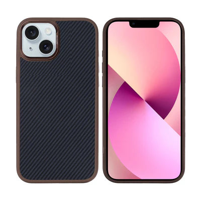 iPhone 14 Schutzhülle im Carbon-Look mit braunen Rändern – Edler & robuster Style