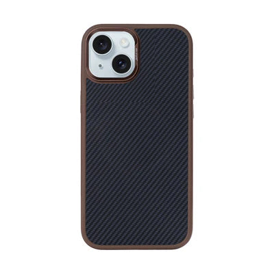 iPhone 14 Schutzhülle im Carbon-Look mit braunen Rändern – Edler & robuster Style
